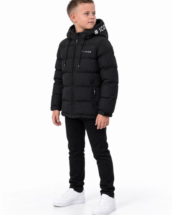 ICON jongens gewatteerde winterjas met hashtag ICON-tekstprint op de capuchon